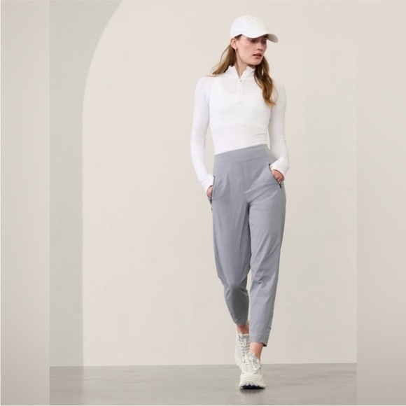 Athleta Trekkie North High Rise Jogger Storm Cloud size 4 Sporty Outdoor - Picture 1 of 7
